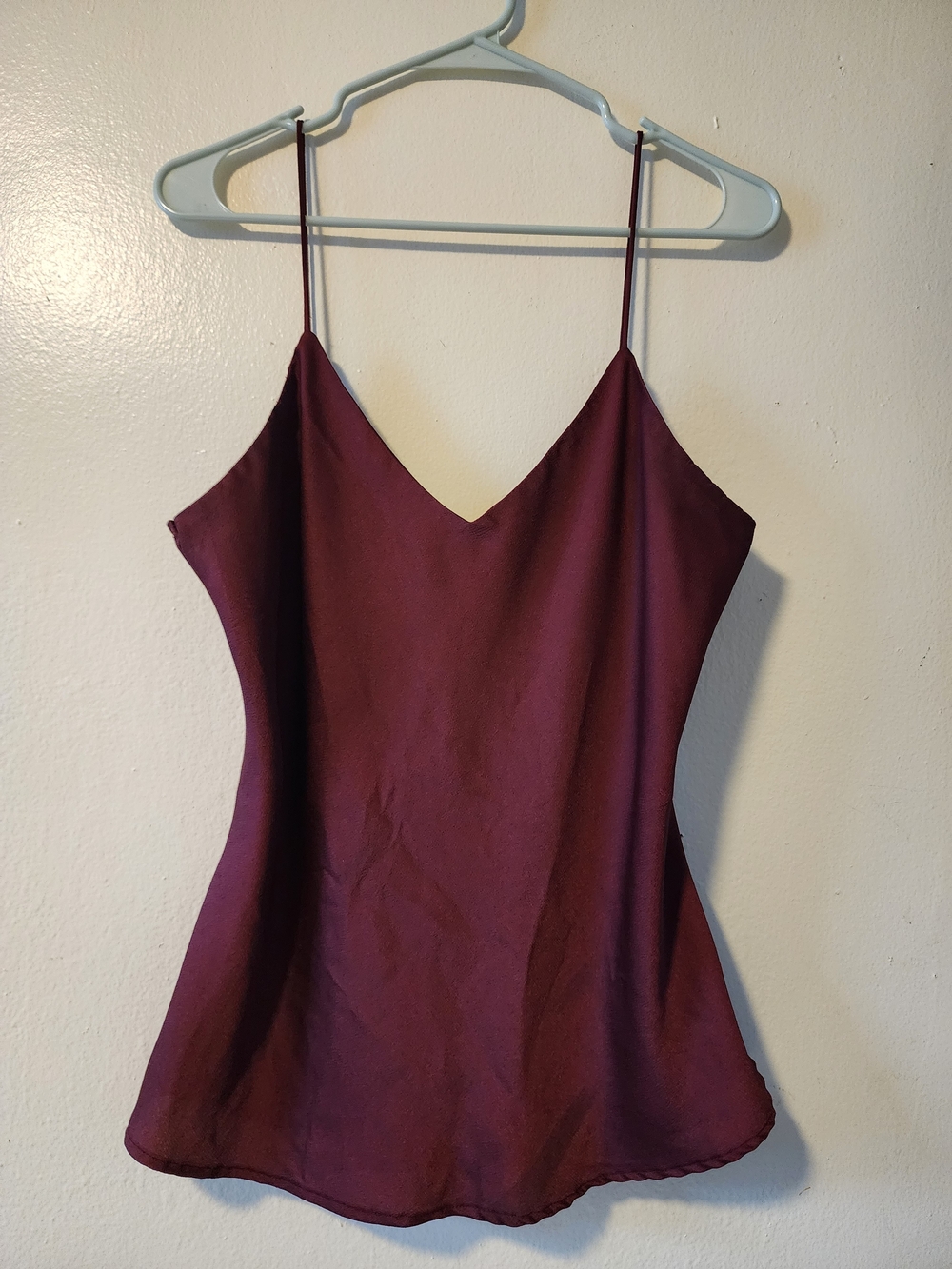 Shinestar Burgundy V-Neck Spaghetti Strap Cami